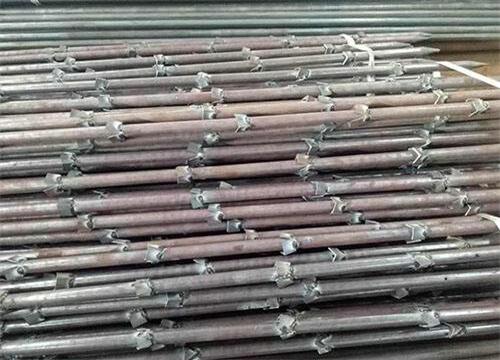 南陵隧道钢花管